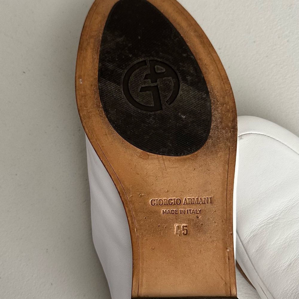 Giorgio Armani Men’s White Loafer’s - Picture 14 of 14